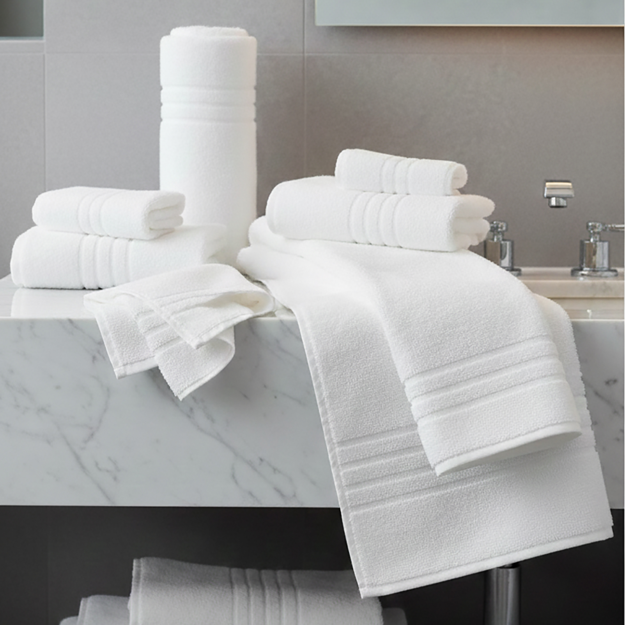 Prosop Luxury Bumbac 100% – 600g/m2 – ALB